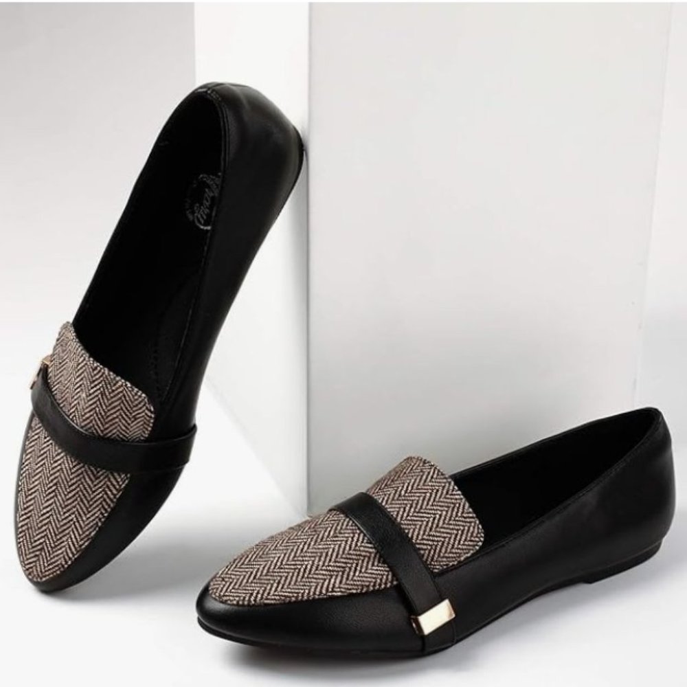 Herringbone Patterned Gray & Black Loafers
